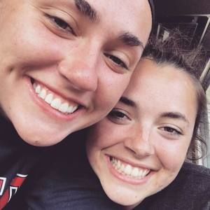 Meet your Posher, Macy